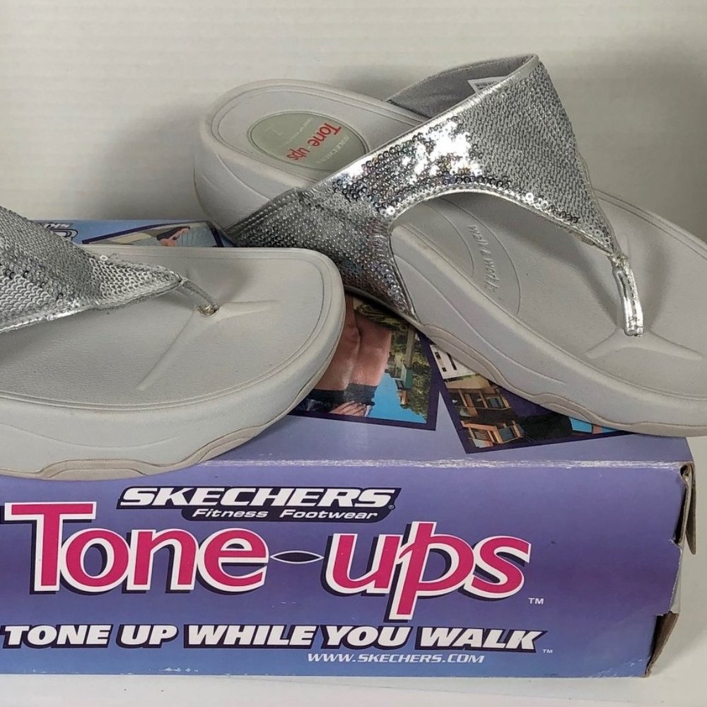 Sketchers Tone Ups Sequin Flip Flops 7 Silver NEW